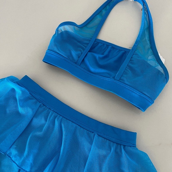 Dance Costume - CH XL Blue 2 pieces with flowey layered pants and top / Jazz - Picture 2 of 2